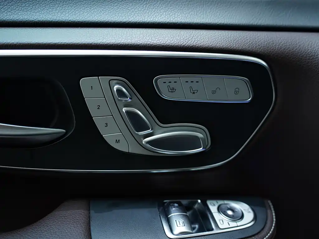 Mercedes-Benz Mercedes-Benz V-Class 2022 V 260 L Long Wheelbase Luxury Edition 2023 - thumbnail 5