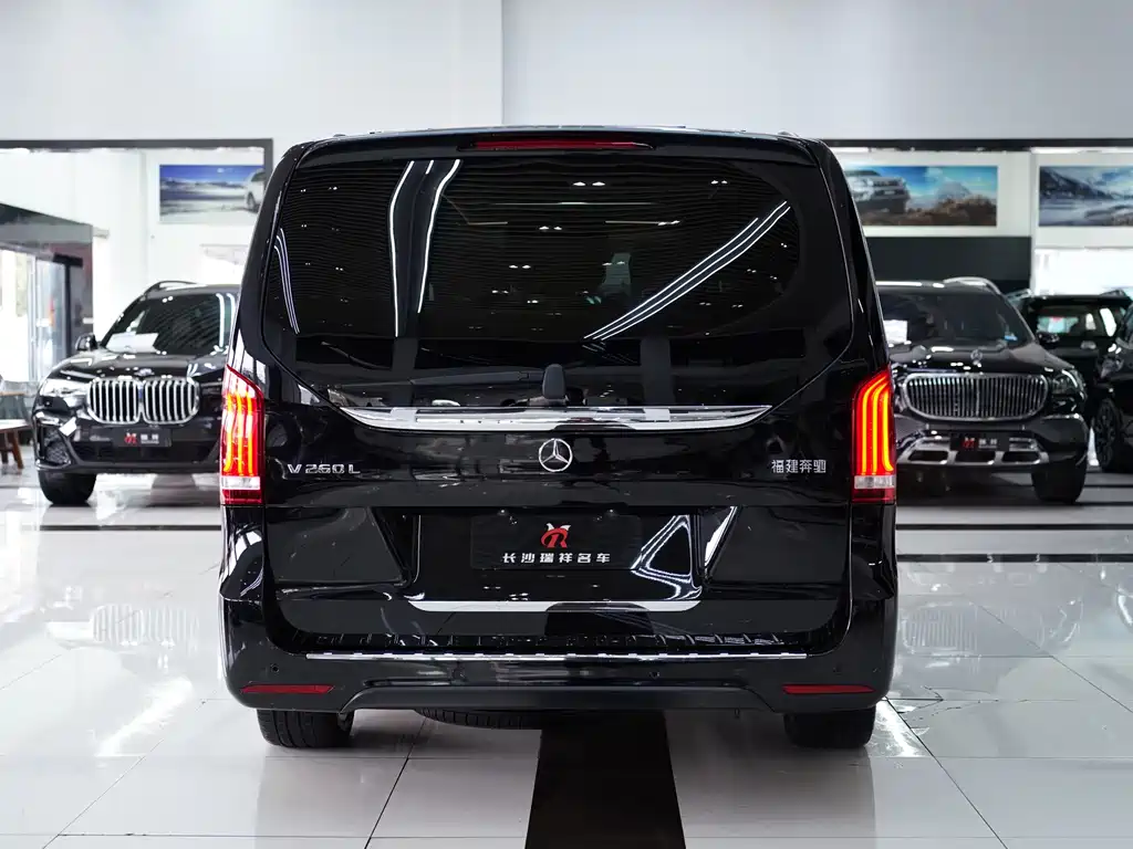 Mercedes-Benz Mercedes-Benz V-Class 2022 V 260 L Long Wheelbase Luxury Edition 2023 - thumbnail 19