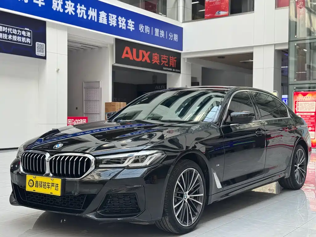 BMW BMW 5 Series 2022 530Li Leading Model M Sport Package 2022