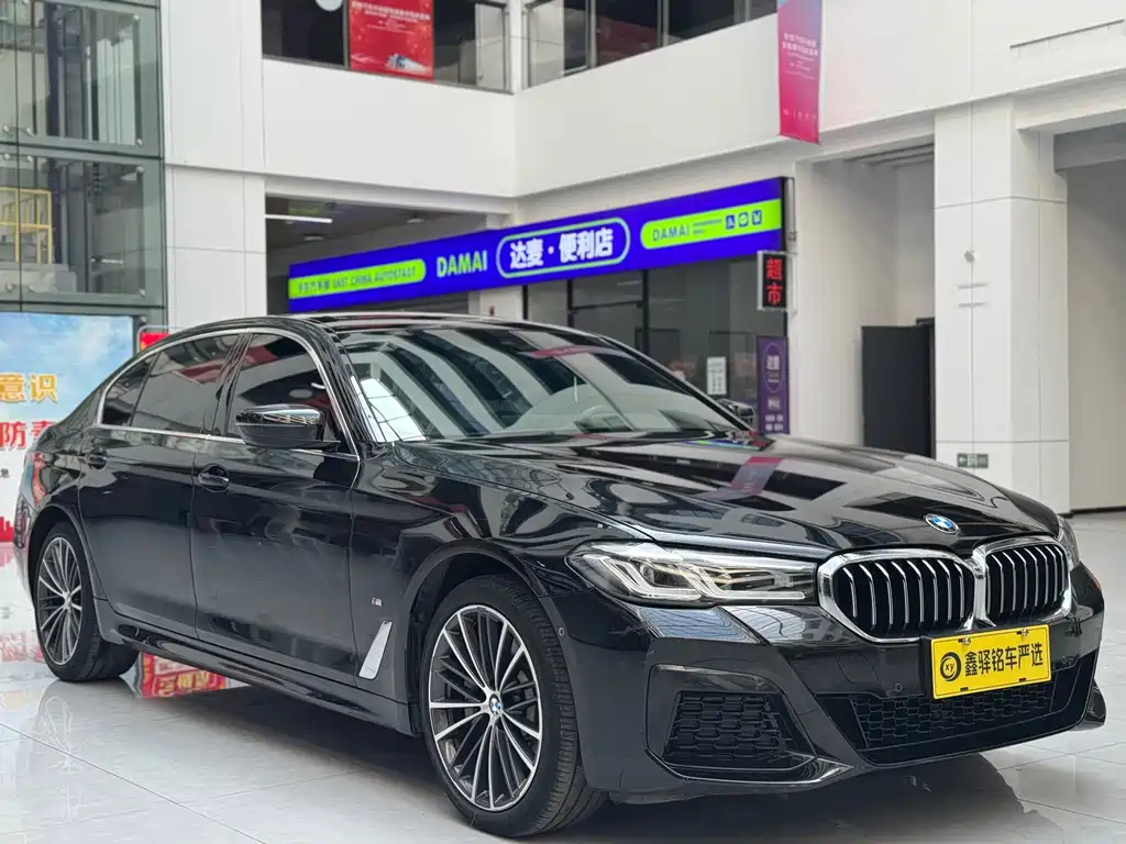BMW BMW 5 Series 2022 530Li Leading Model M Sport Package 2022 - thumbnail 3