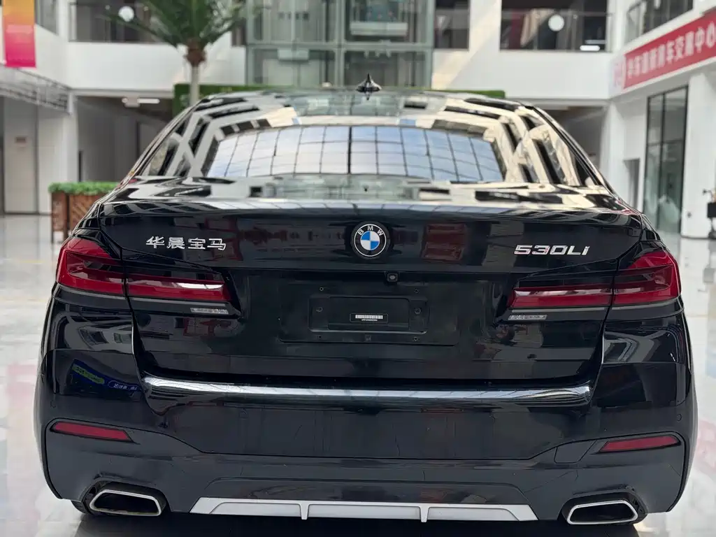 BMW BMW 5 Series 2022 530Li Leading Model M Sport Package 2022 - thumbnail 5