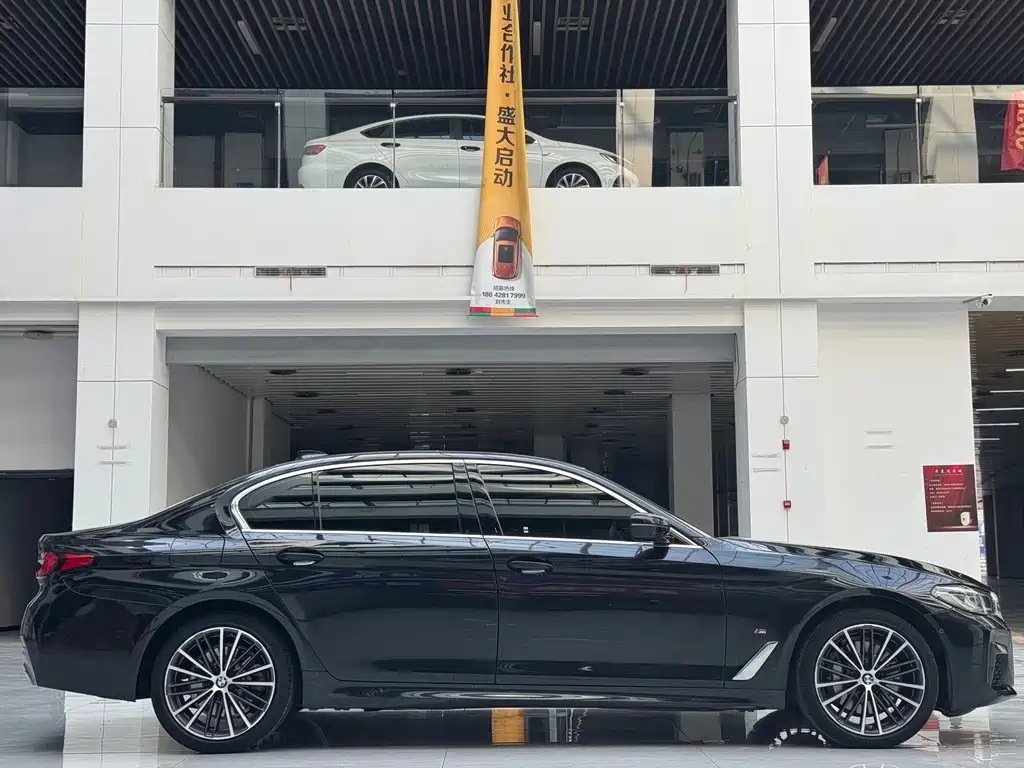 BMW BMW 5 Series 2022 530Li Leading Model M Sport Package 2022 - thumbnail 7