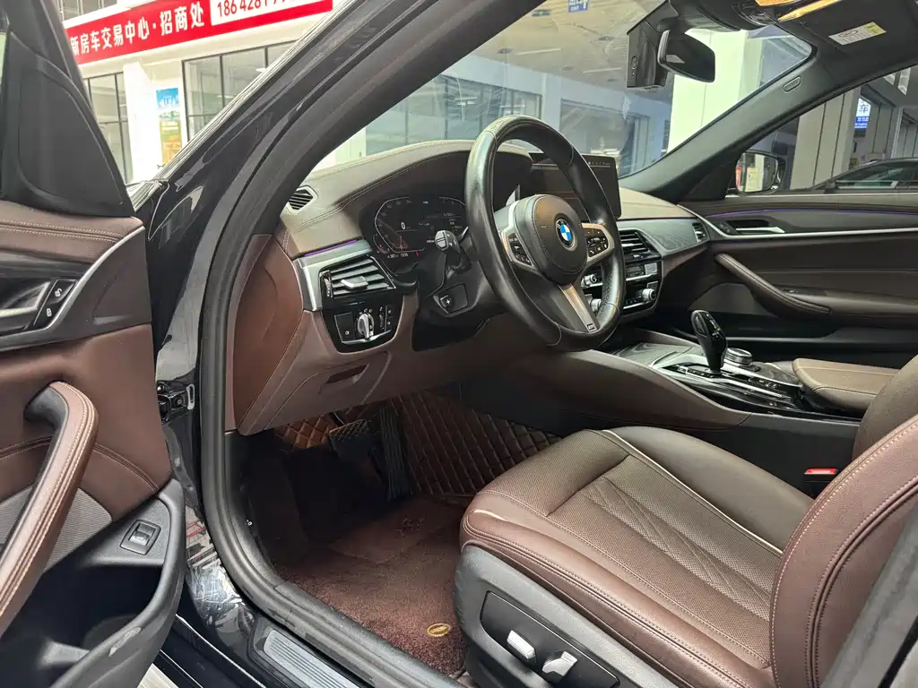 BMW BMW 5 Series 2022 530Li Leading Model M Sport Package 2022 - thumbnail 9