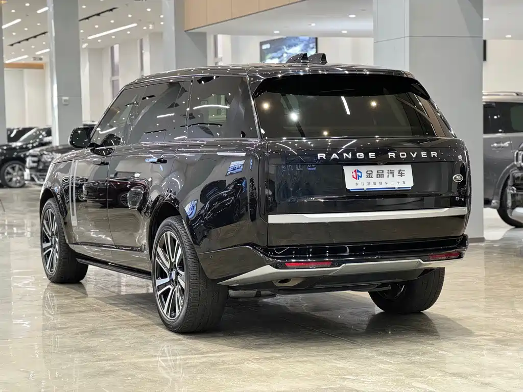 Land Rover Range Rover 2024 3.0 L6 400PS Autobiography Long Wheelbase 2024 - thumbnail 6