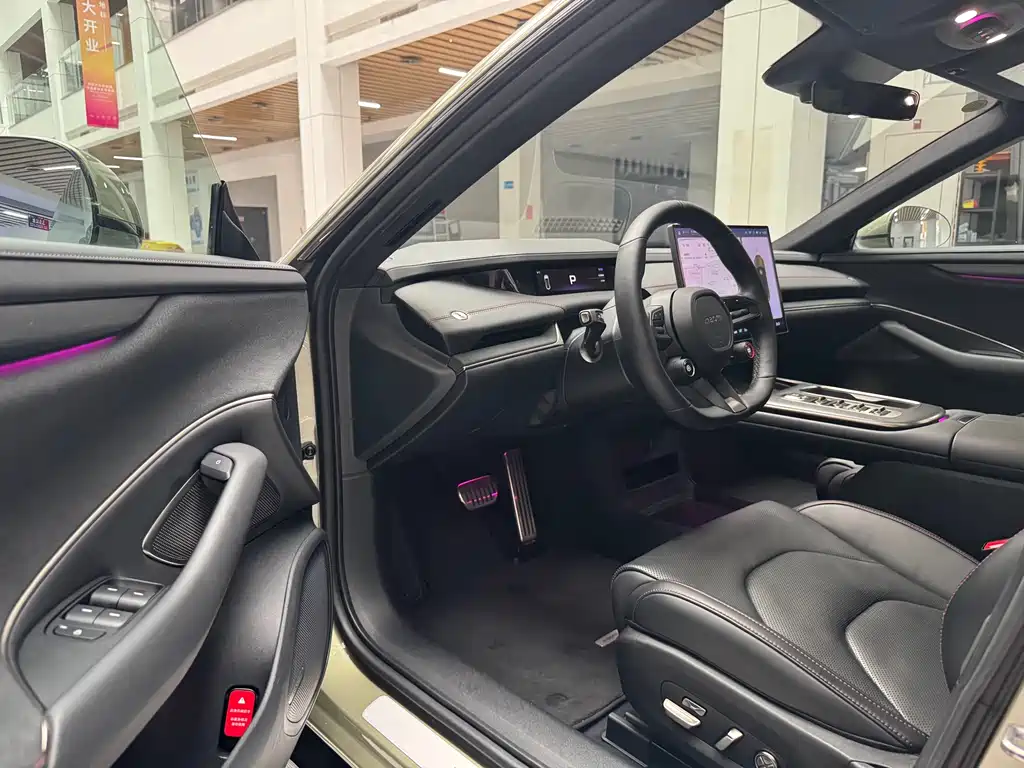 Xiaomi Motors Xiaomi SU7 2024 AWD Ultra-Long Range Intelligent Driving Max Edition 2024 - thumbnail 9