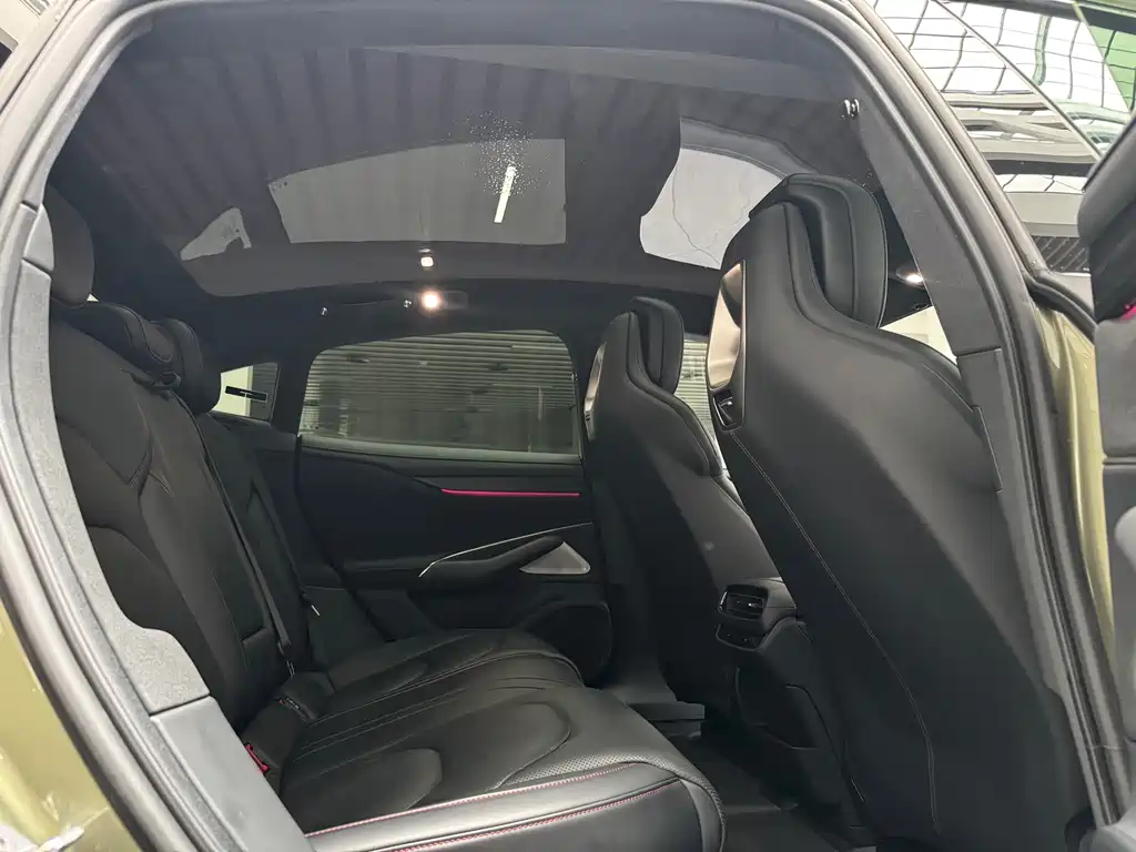 Xiaomi Motors Xiaomi SU7 2024 AWD Ultra-Long Range Intelligent Driving Max Edition 2024 - thumbnail 19