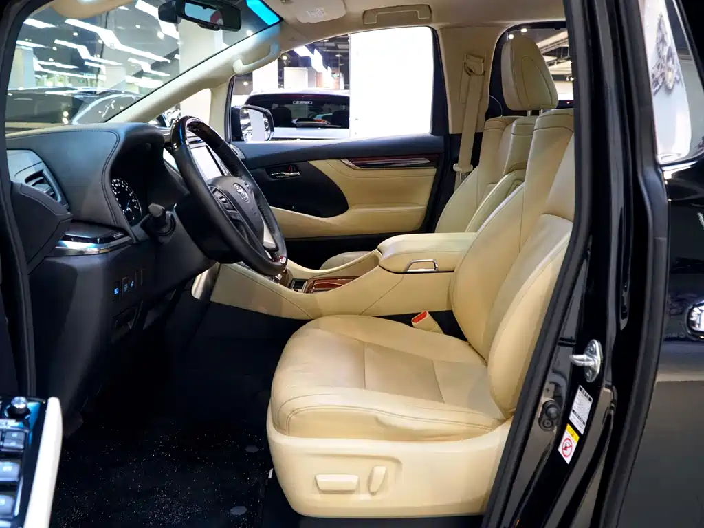 Toyota Alphard 2015 3.5L Luxury Edition 2016 - thumbnail 8