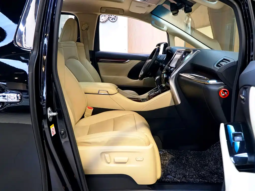 Toyota Alphard 2015 3.5L Luxury Edition 2016 - thumbnail 11