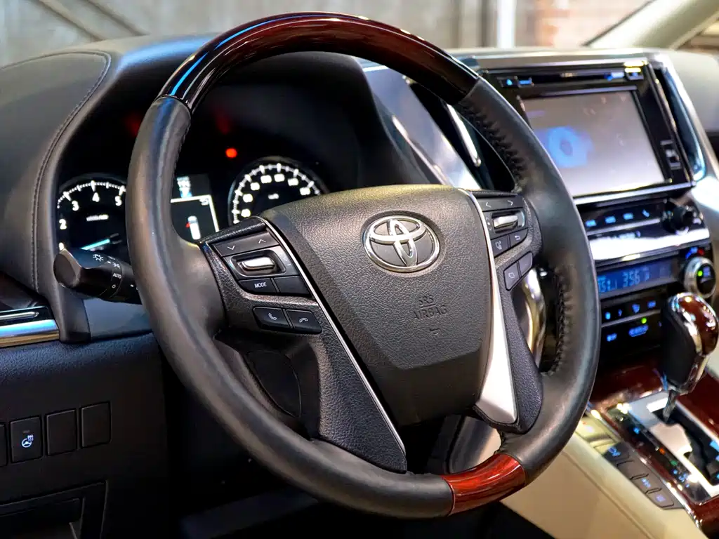 Toyota Alphard 2015 3.5L Luxury Edition 2016 - thumbnail 21