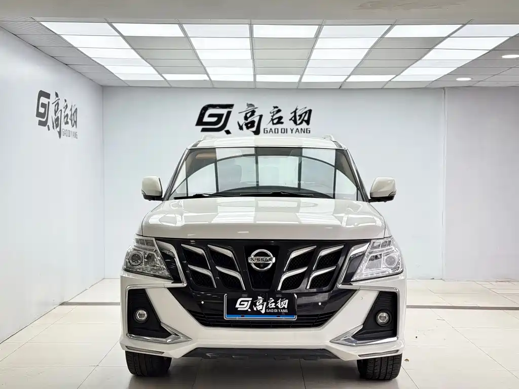 Nissan Nissan Patrol 2018 4.0L Premium 2019 - thumbnail 2