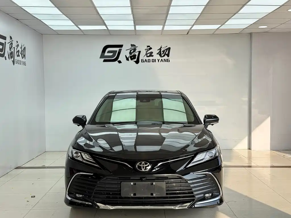 Toyota Toyota Camry 2021 2.5G Luxury Edition 2023 - thumbnail 2