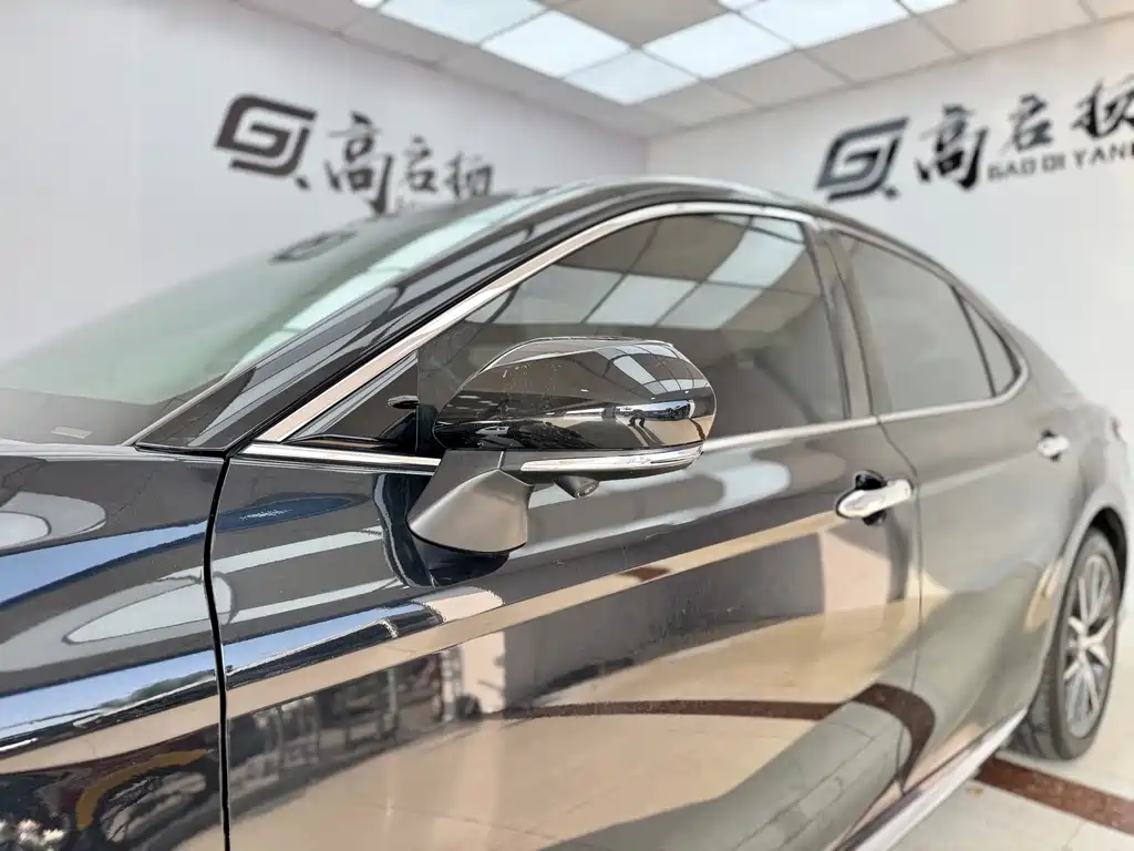Toyota Toyota Camry 2021 2.5G Luxury Edition 2023 - thumbnail 5