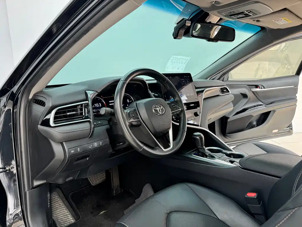 Toyota Toyota Camry 2021 2.5G Luxury Edition 2023 - thumbnail 8