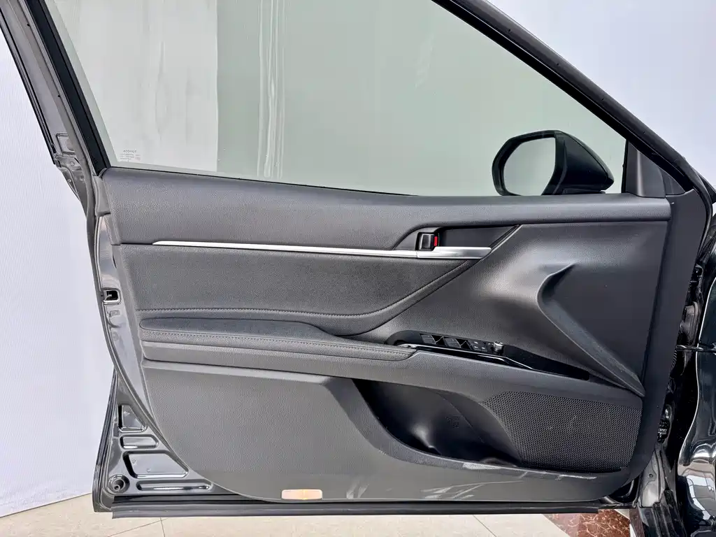 Toyota Toyota Camry 2021 2.5G Luxury Edition 2023 - thumbnail 9