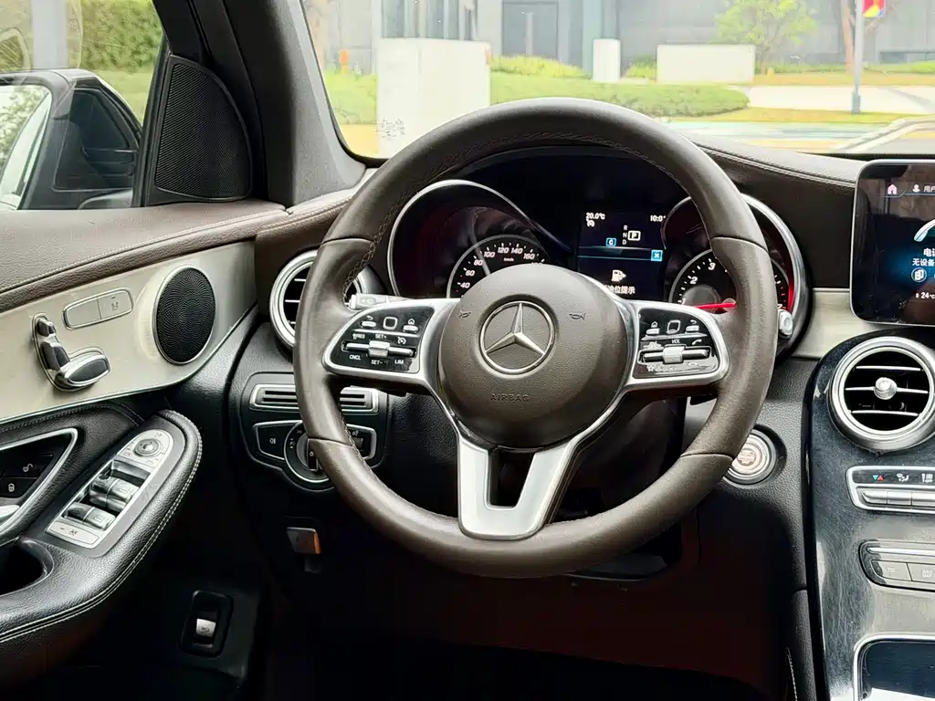 Mercedes-Benz Mercedes-Benz GLC 2019 GLC 260 4MATIC Sport Edition 2019 - thumbnail 15