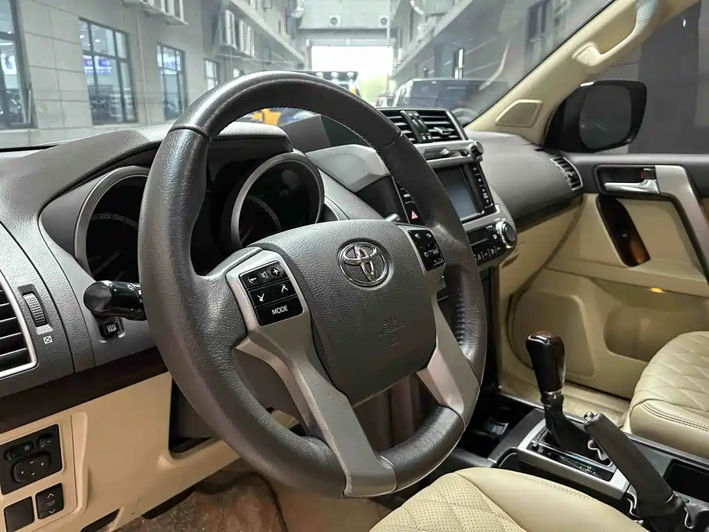 Toyota Prado 2016 3.5L Automatic TX-L 2017 - thumbnail 12