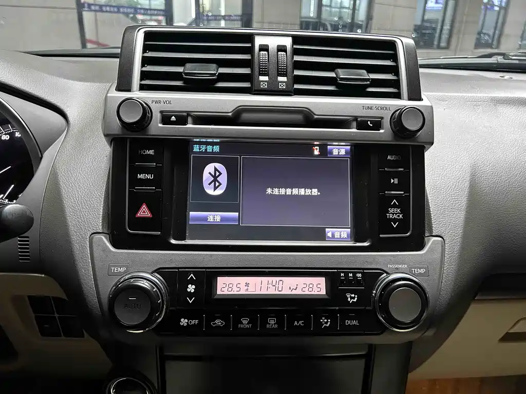 Toyota Prado 2016 3.5L Automatic TX-L 2017 - thumbnail 17