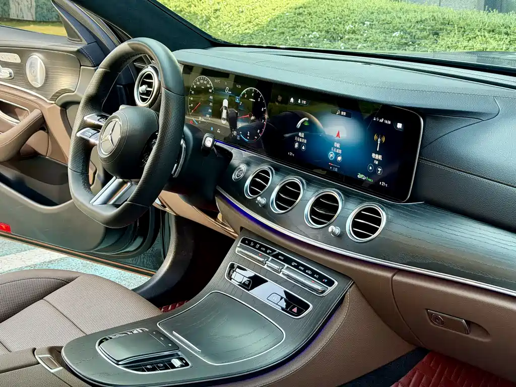 Mercedes-Benz Mercedes-Benz E-Class 2021 E 300 L Premium 2021 - thumbnail 11