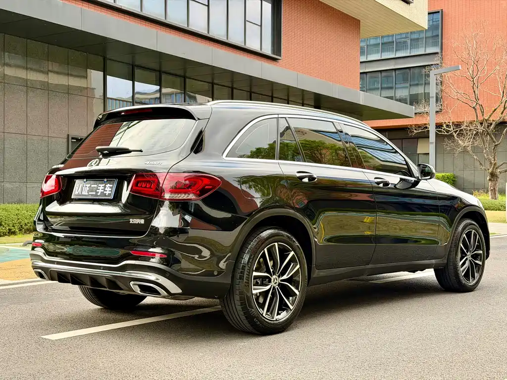 Mercedes-Benz Mercedes-Benz GLC 2022 GLC 260 L 4MATIC Dynamic Model 2022 - thumbnail 4