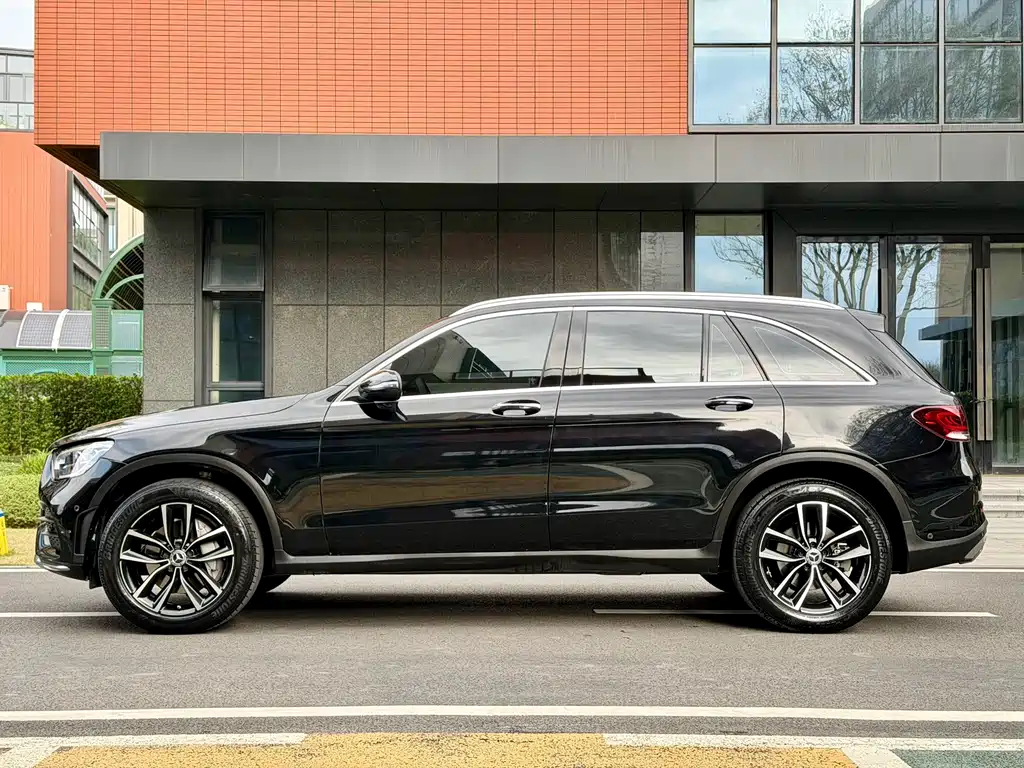 Mercedes-Benz Mercedes-Benz GLC 2022 GLC 260 L 4MATIC Dynamic Model 2022 - thumbnail 7