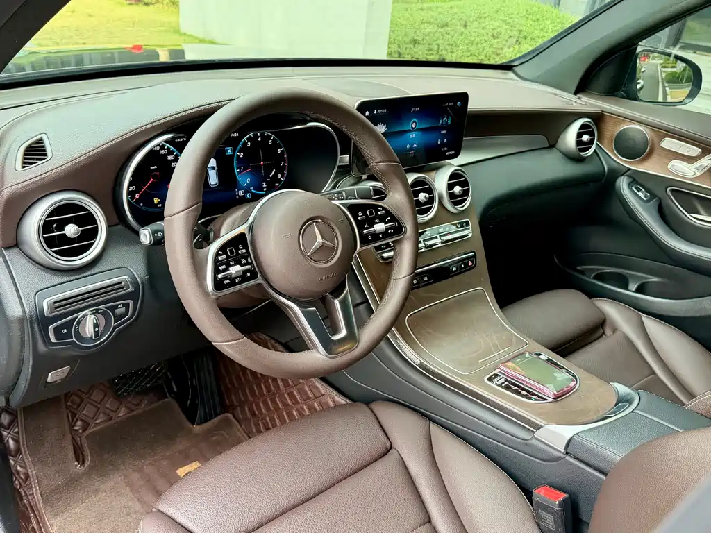 Mercedes-Benz Mercedes-Benz GLC 2022 GLC 260 L 4MATIC Dynamic Model 2022 - thumbnail 9