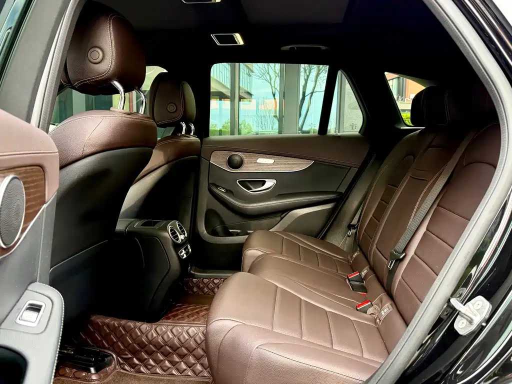 Mercedes-Benz Mercedes-Benz GLC 2022 GLC 260 L 4MATIC Dynamic Model 2022 - thumbnail 11