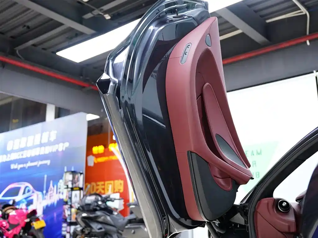 McLaren McLaren GT 2022 4.0T Standard 2023 - thumbnail 27