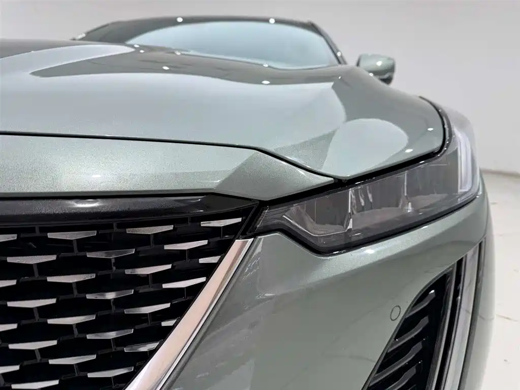 Cadillac Cadillac CT5 2022 28T Luxury (Standard) 2023 - thumbnail 2