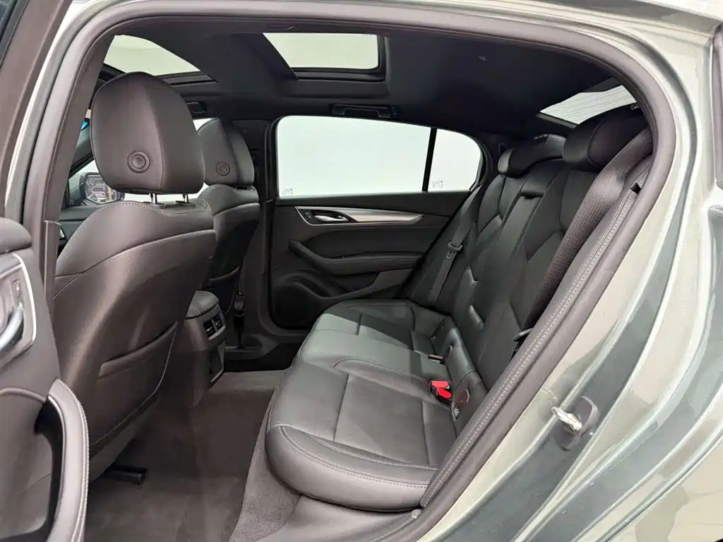 Cadillac Cadillac CT5 2022 28T Luxury (Standard) 2023 - thumbnail 17