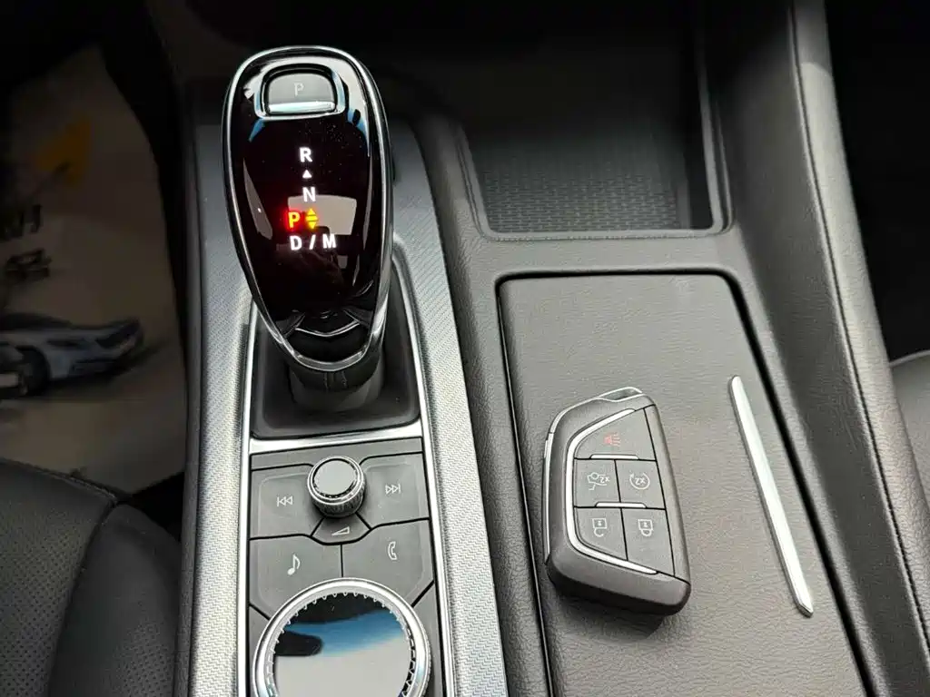 Cadillac Cadillac CT5 2022 28T Luxury (Standard) 2023 - thumbnail 23