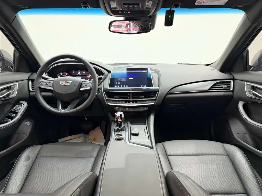 Cadillac Cadillac CT5 2022 28T Luxury (Standard) 2023 - thumbnail 24