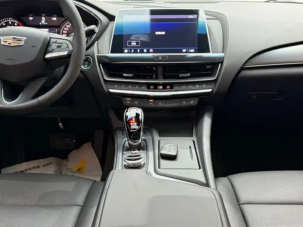 Cadillac Cadillac CT5 2022 28T Luxury (Standard) 2023 - thumbnail 25