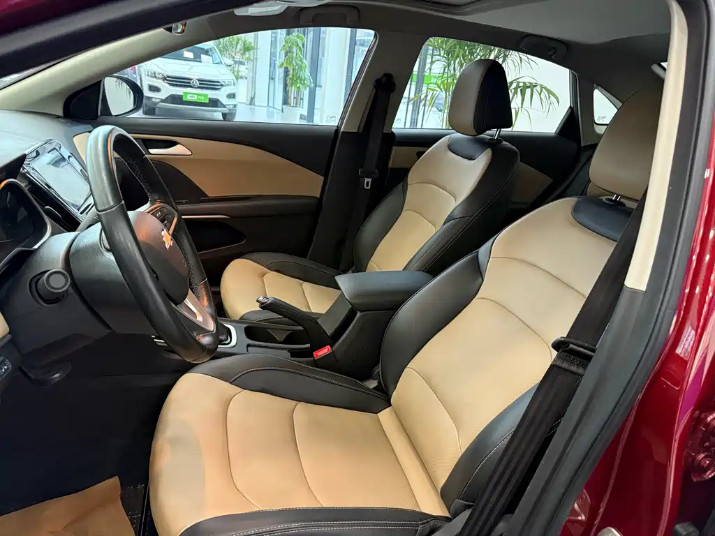 Chevrolet Chevrolet Cruze 2023 1.5L DCT Joy Edition 2022 - thumbnail 8