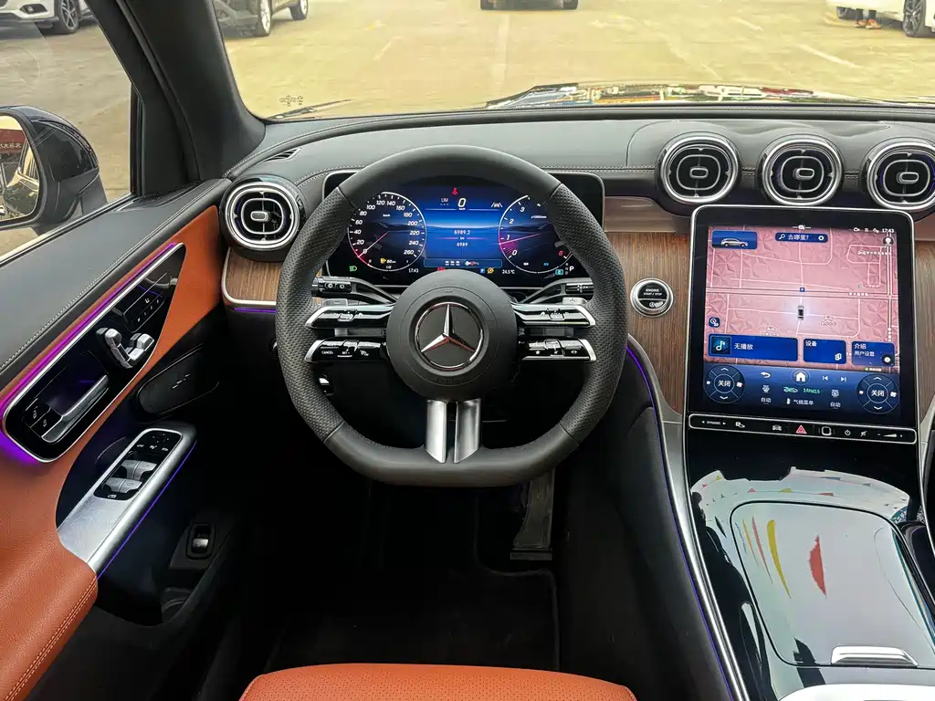 Mercedes-Benz Mercedes-Benz GLC 2025 GLC 300 L 4MATIC Sport 5-seat 2025 - thumbnail 6