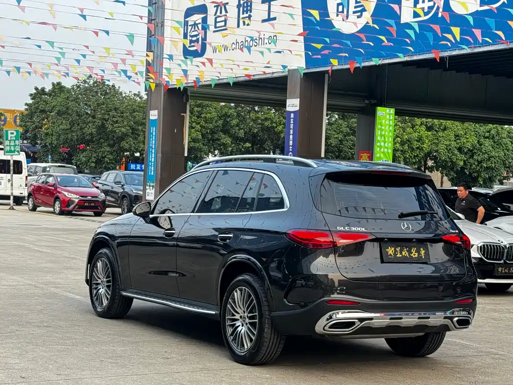 Mercedes-Benz Mercedes-Benz GLC 2025 GLC 300 L 4MATIC Sport 5-seat 2025 - thumbnail 17
