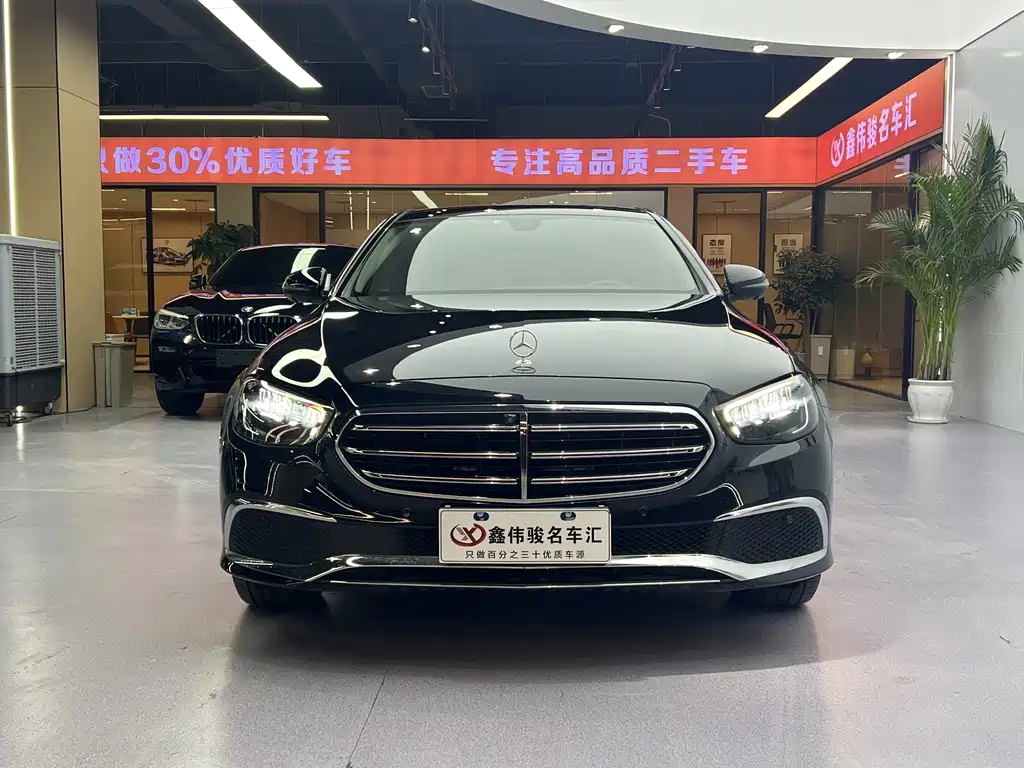 Mercedes-Benz Mercedes-Benz E-Class 2023 Facelift E 300 L Luxury 2023 - thumbnail 3
