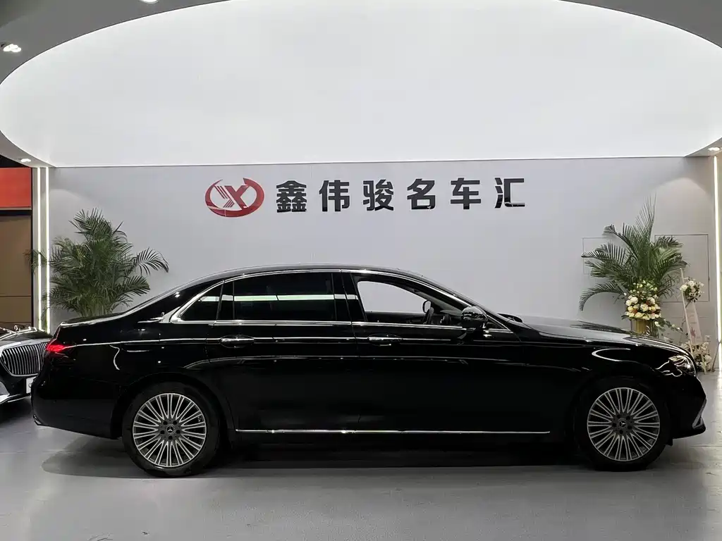 Mercedes-Benz Mercedes-Benz E-Class 2023 Facelift E 300 L Luxury 2023 - thumbnail 5