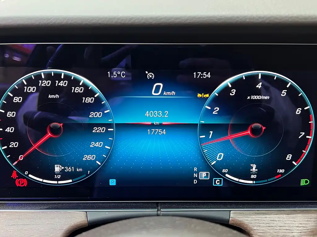 Mercedes-Benz Mercedes-Benz E-Class 2023 Facelift E 300 L Luxury 2023 - thumbnail 6