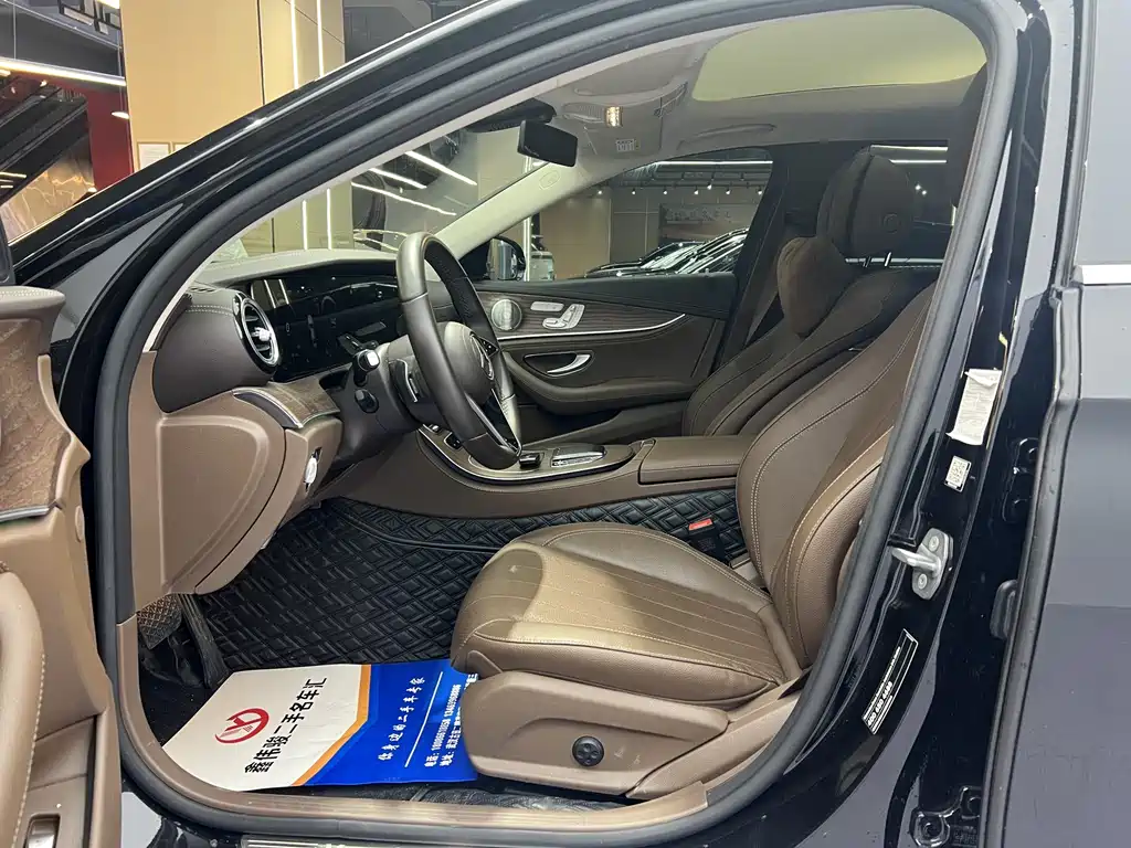 Mercedes-Benz Mercedes-Benz E-Class 2023 Facelift E 300 L Luxury 2023 - thumbnail 7