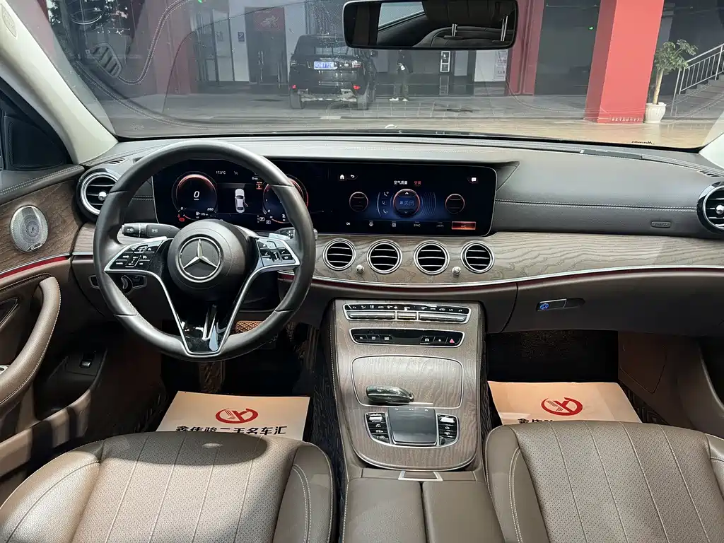 Mercedes-Benz Mercedes-Benz E-Class 2023 Facelift E 300 L Luxury 2023 - thumbnail 10