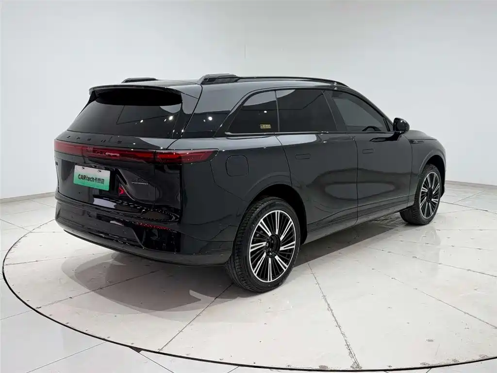 XPeng XPeng G9 2025 680 Ultra Long Range AWD Max 2025 - thumbnail 8