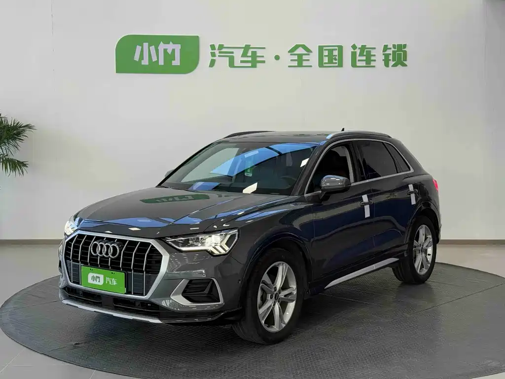 Audi Audi Q3 2022 35 TFSI Fashion Elegant Model 2022