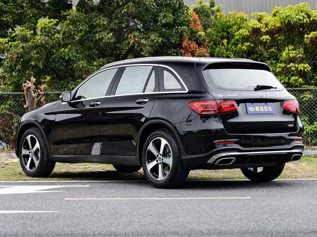 Mercedes-Benz Mercedes-Benz GLC 2022 GLC 260 L 4MATIC Sport Edition 2022 - thumbnail 4