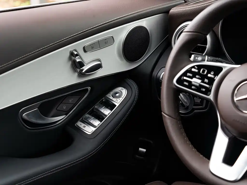 Mercedes-Benz Mercedes-Benz GLC 2022 GLC 260 L 4MATIC Sport Edition 2022 - thumbnail 9