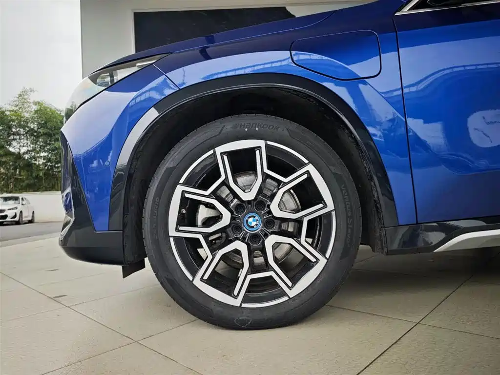 BMW BMW iX1 2023 xDrive30L X Design Package 2025 - thumbnail 7