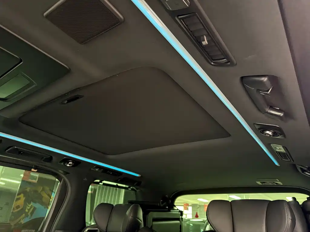 Toyota Alphard 2021 Crown Hybrid 2.5L HV Luxury Version 2022 - thumbnail 20