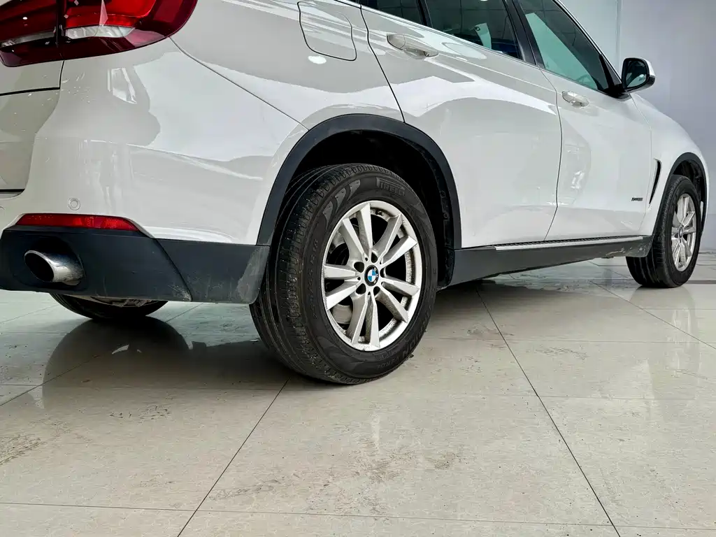 BMW BMW X5 (Imported) 2017 xDrive35i Elegant US Specification Version 2019 - thumbnail 23