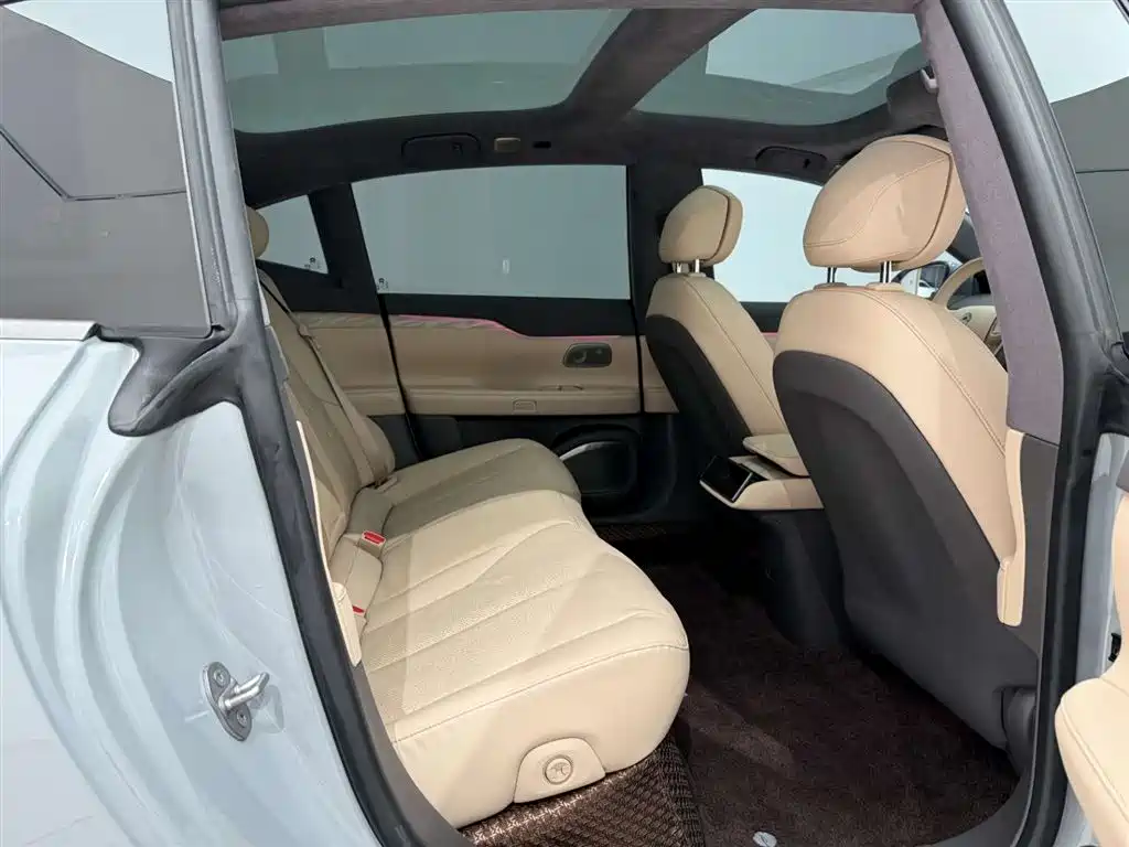 NIO NIO ET7 2022 75kWh 2022 - thumbnail 20