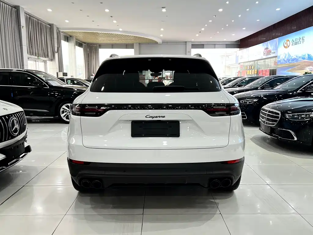 Porsche Porsche Cayenne 2023 3.0T Platinum Edition 2023 - thumbnail 6