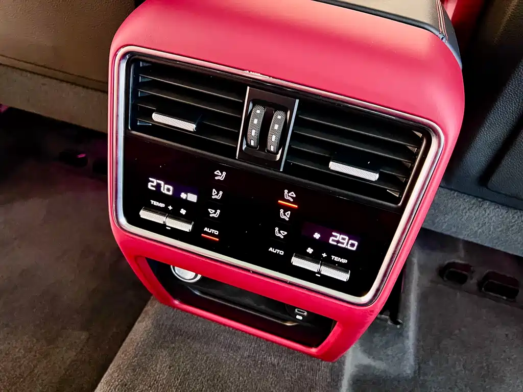 Porsche Porsche Cayenne 2023 3.0T Platinum Edition 2023 - thumbnail 22